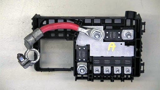 Блок на акумуляторі