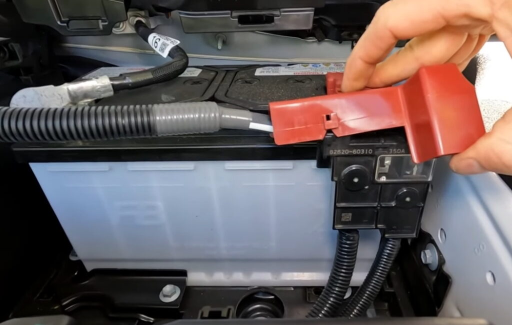 Блок запобіжників живлення