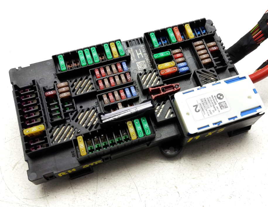 Photo fuse box bmw x5 g05